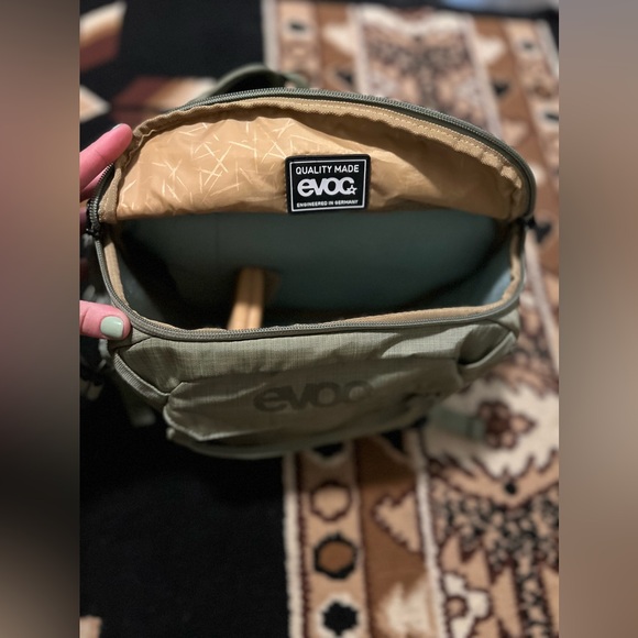 EVOC Camera Hip Pack! - Picture 2 of 3